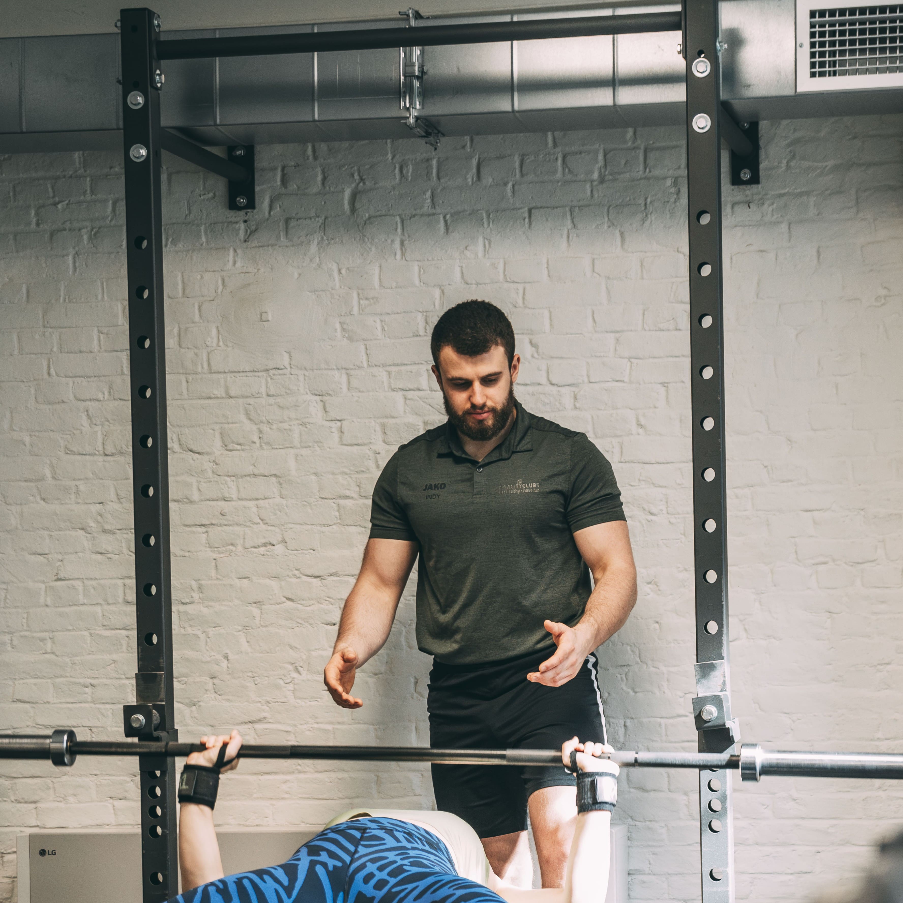 afbeelding van een vrouw in een sportschool